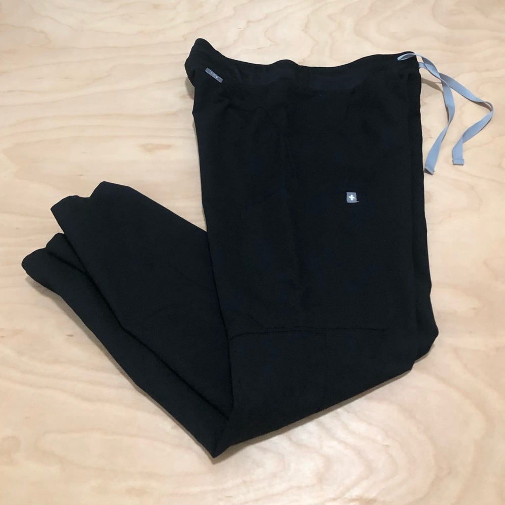 FIGS Nurse Black Cargo Pants Elastic Waist Straight 27 Inseam Women XS/P.